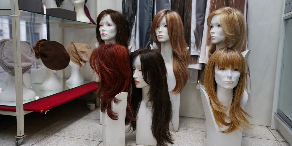 Quels sont les inconvénients des perruques naturelles ?